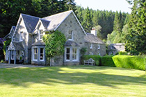 Lassintullich Lodge Holiday Cottages